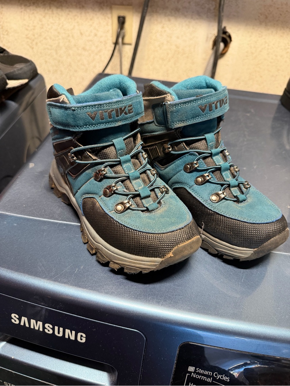 Vitike Teal and Black Kids Outdoor Boots - Secure Lace & Strap